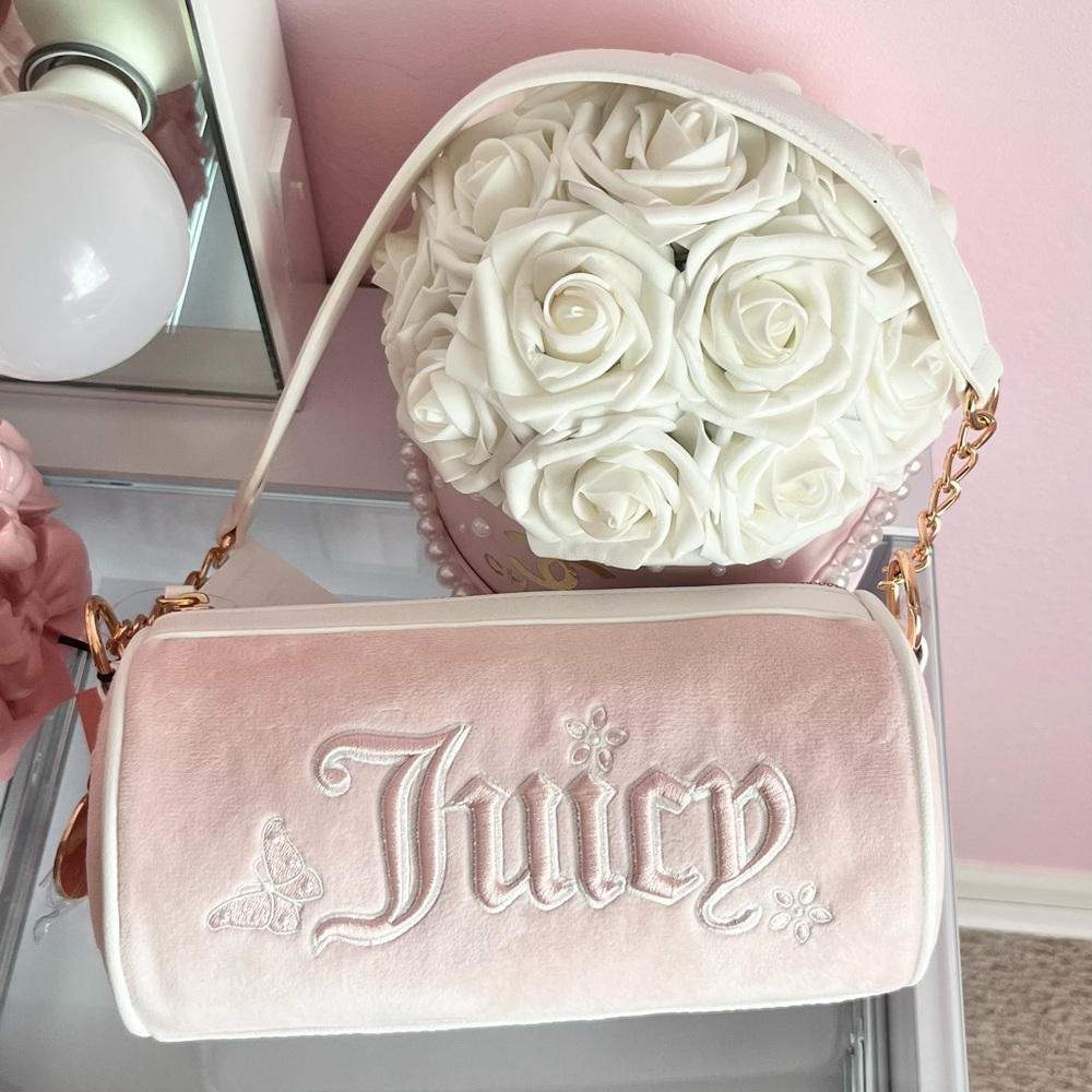 JUICY COUTURE PINK BARREL BAG